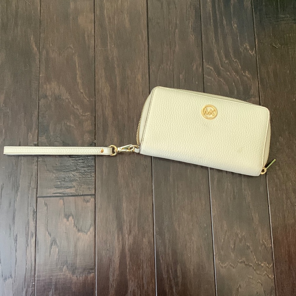 Michael Kors Wrislet wallet